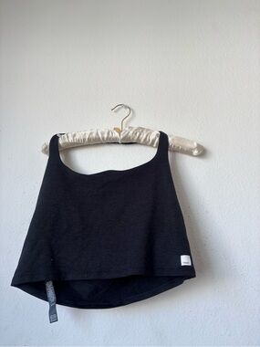 Vuori Halter neck sports bra